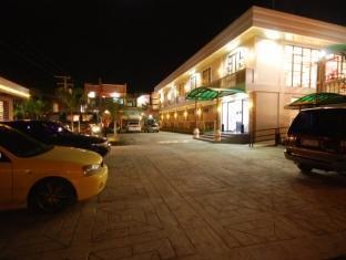 La Roca Veranda Suites & Restaurant Legazpi Dış mekan fotoğraf
